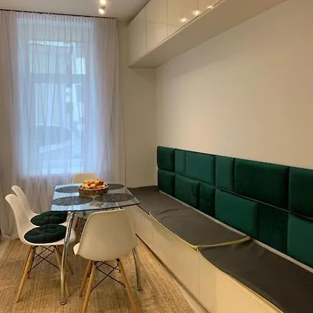 Erts Dzivoklis Pasa Rigas Centra Ideala Vieta شقة *