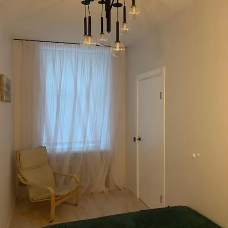 Erts Dzivoklis Pasa Rigas Centra Ideala Vieta דירה *